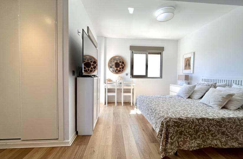 4 bedroom Townhouse for sale in Torre de la Horadada with pool garage - € 650,000 (Ref: 9425445)