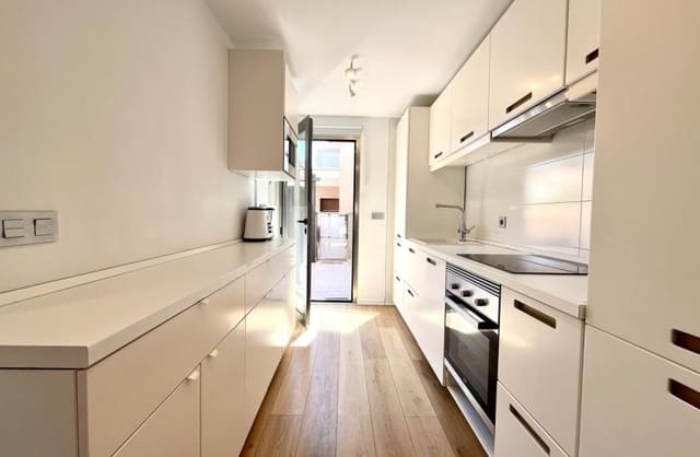 4 soveværelse Byhus til salg i Torre de la Horadada, Pilar de la Horadada med swimmingpool garage - € 650.000 (Ref: 9425445)