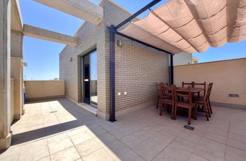 4 bedroom Townhouse for sale in Torre de la Horadada with pool garage - € 650,000 (Ref: 9425445)