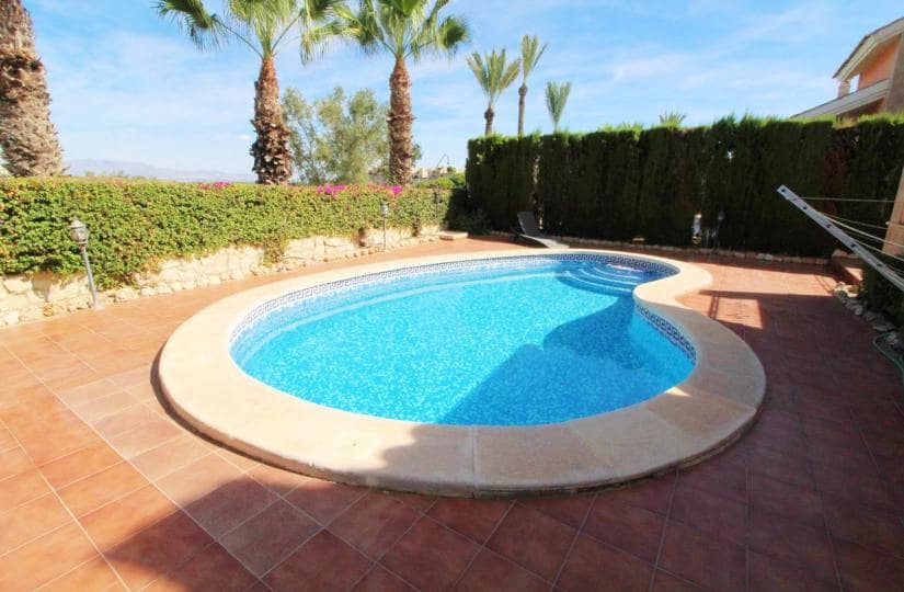 3 Zimmer Doppelhaus zu verkaufen in Algorfa mit Pool Garage - 395.000 € (Ref: 9425447)