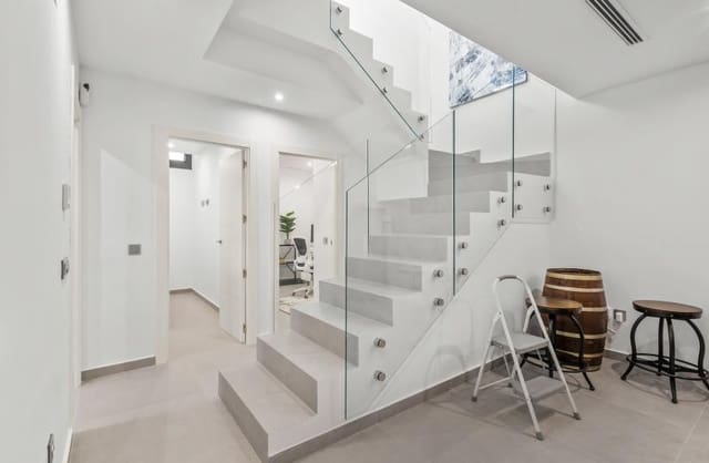 4 soverom Villa til salgs i Algorfa med svømmebasseng garasje - € 569 500 (Ref: 9425451)