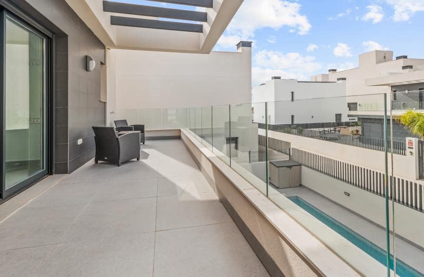 4 soverom Villa til salgs i Algorfa med svømmebasseng garasje - € 569 500 (Ref: 9425451)