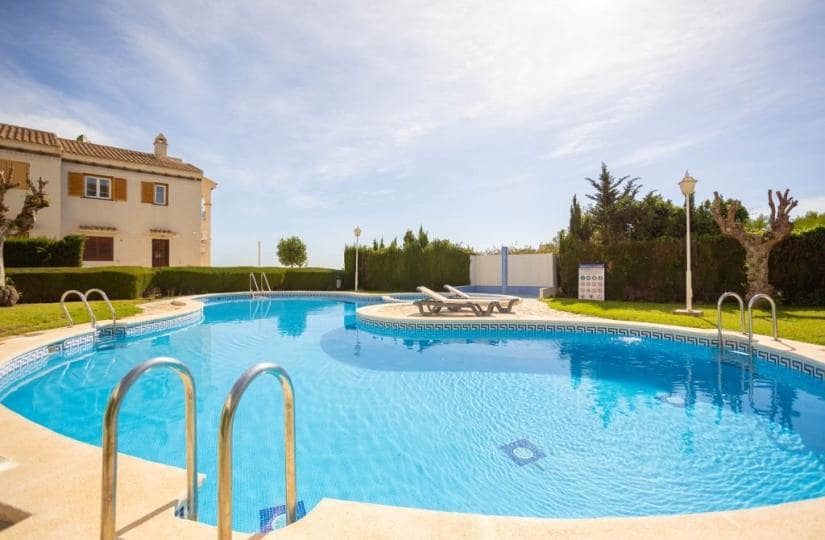 3 bedroom Apartment for sale in La Mata with pool garage - € 205,000 (Ref: 9425456)