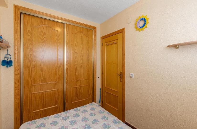 2 slaapkamer Appartement te koop in Guardamar del Segura - € 135.000 (Ref: 9425458)