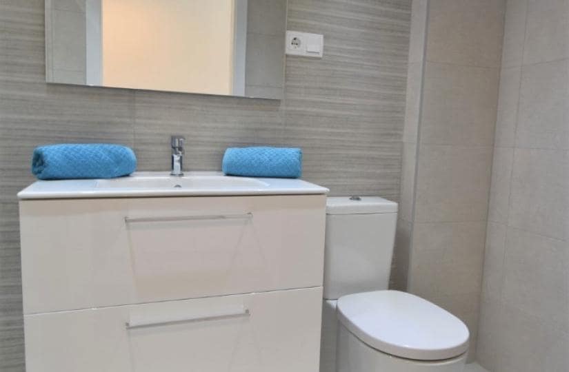 2 soveværelse Lejlighed til salg i Villamartin med swimmingpool - € 241.000 (Ref: 9425463)