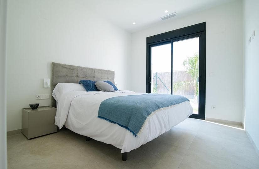 3 bedroom Villa for sale in Los Montesinos with pool garage - € 525,000 (Ref: 9425465)