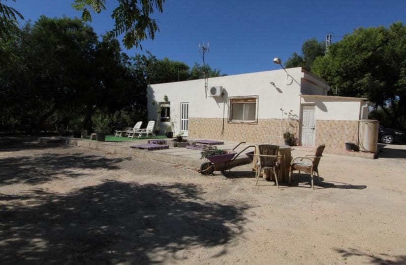 Finca/Casa Rural de 2 habitaciones en Elche / Elx en venta con piscina garaje - 190.000 € (Ref: 9425467)