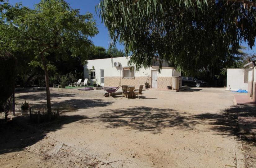 Finca/Casa Rural de 2 habitaciones en Elche / Elx en venta con piscina garaje - 190.000 € (Ref: 9425467)