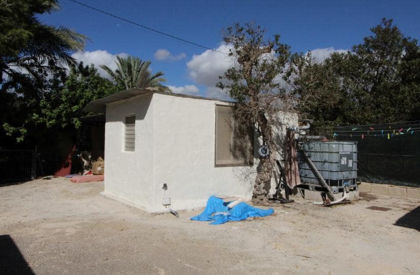 Finca/Casa Rural de 2 habitaciones en Elche / Elx en venta con piscina garaje - 190.000 € (Ref: 9425467)