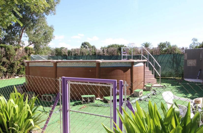 Finca/Casa Rural de 2 habitaciones en Elche / Elx en venta con piscina garaje - 190.000 € (Ref: 9425467)