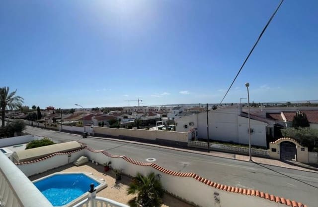 3 bedroom Villa for sale in Ciudad Quesada, Rojales with pool garage - € 375,000 (Ref: 9425474)