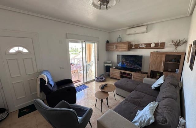 2 bedroom Villa for sale in Ciudad Quesada, Rojales with pool garage - € 209,900 (Ref: 9425476)