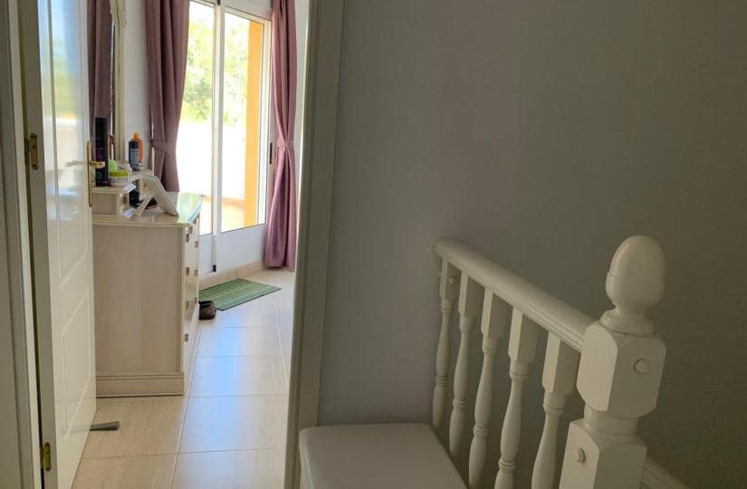 3 bedroom Villa for sale in El Raso with pool garage - € 269,000 (Ref: 9425479)