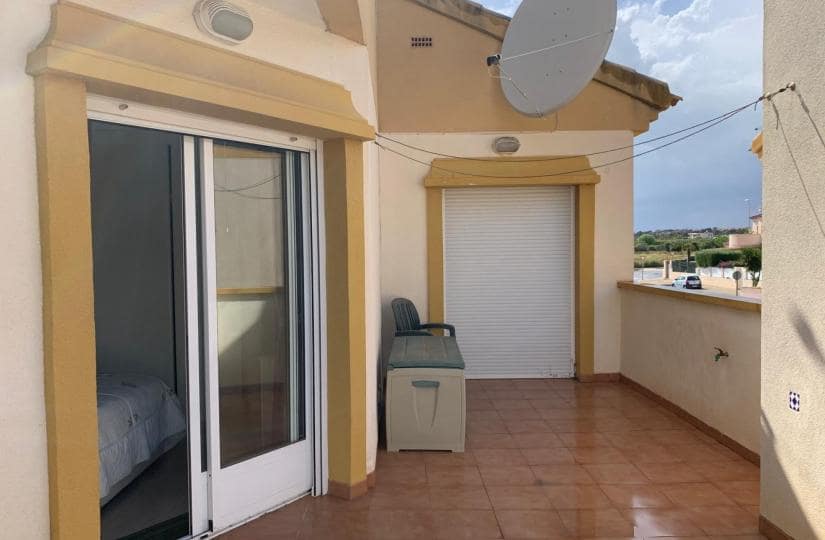 3 bedroom Villa for sale in El Raso with pool garage - € 269,000 (Ref: 9425479)