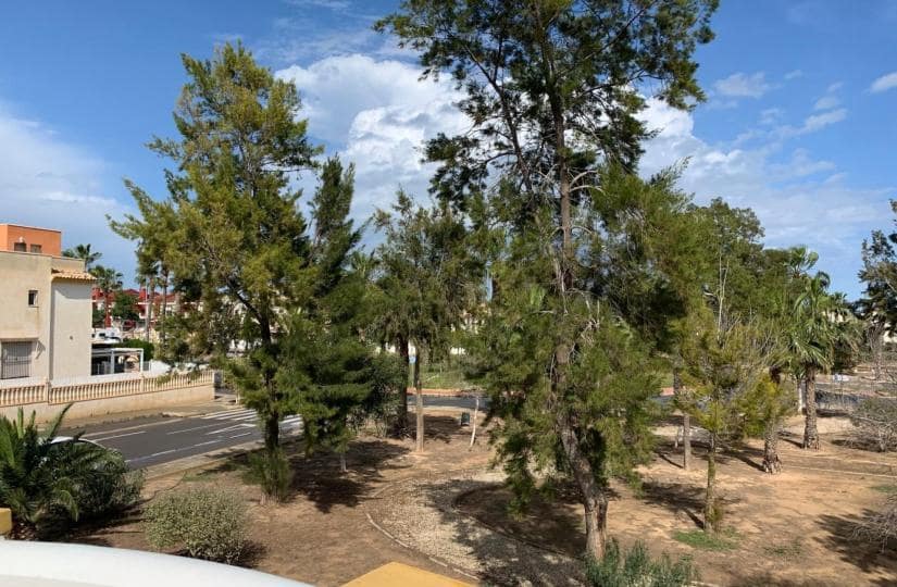 3 bedroom Villa for sale in El Raso with pool garage - € 269,000 (Ref: 9425479)