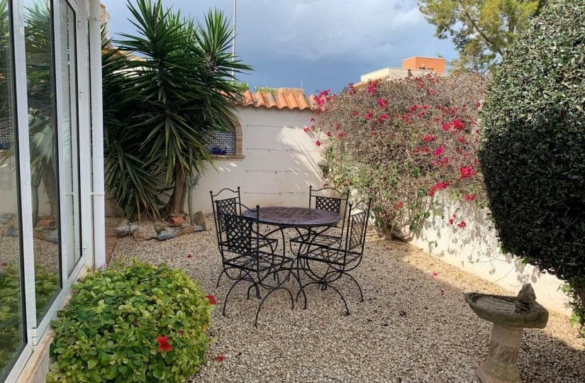 3 bedroom Villa for sale in El Raso with pool garage - € 269,000 (Ref: 9425479)