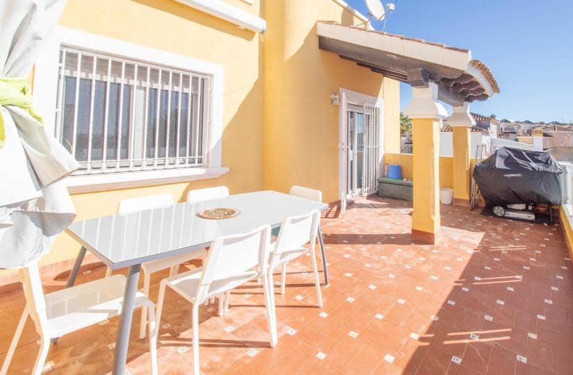 3 slaapkamer Villa te koop in San Miguel de Salinas met zwembad garage - € 425.000 (Ref: 9425480)