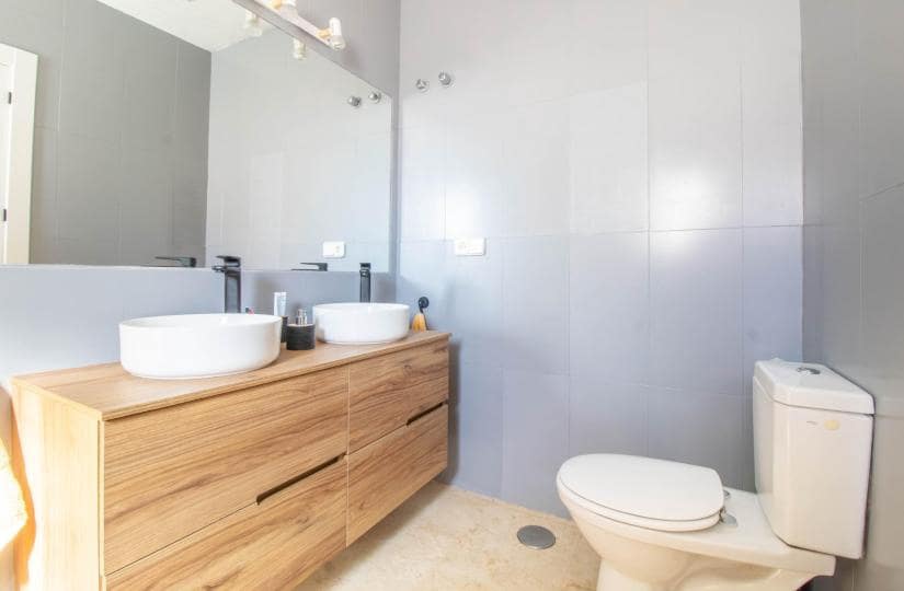 3 slaapkamer Villa te koop in San Miguel de Salinas met zwembad garage - € 425.000 (Ref: 9425480)