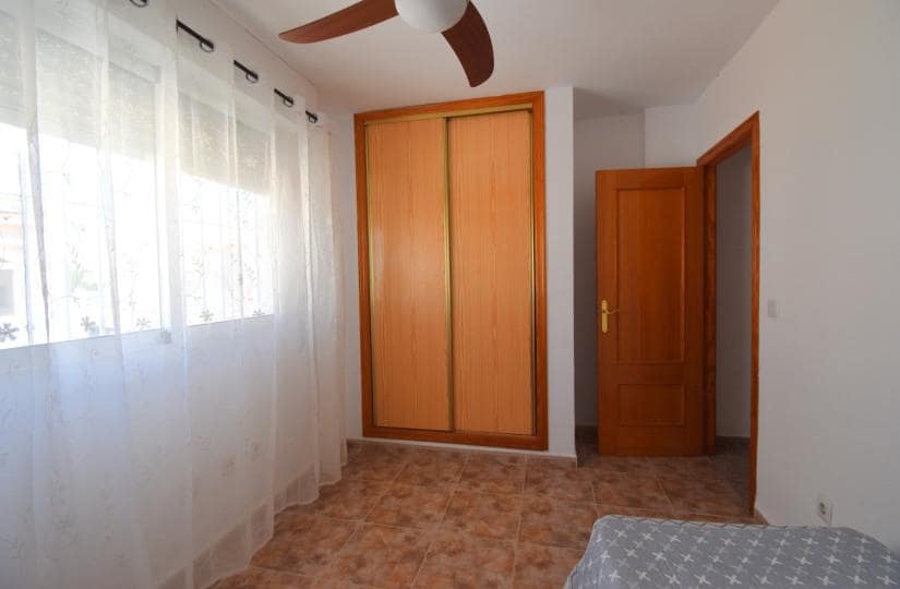 3 soveværelse Byhus til salg i Los Altos med swimmingpool garage - € 184.950 (Ref: 9425481)