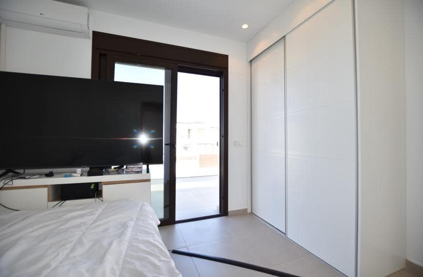 3 bedroom Villa for sale in Benijofar with pool garage - € 440,000 (Ref: 9425485)