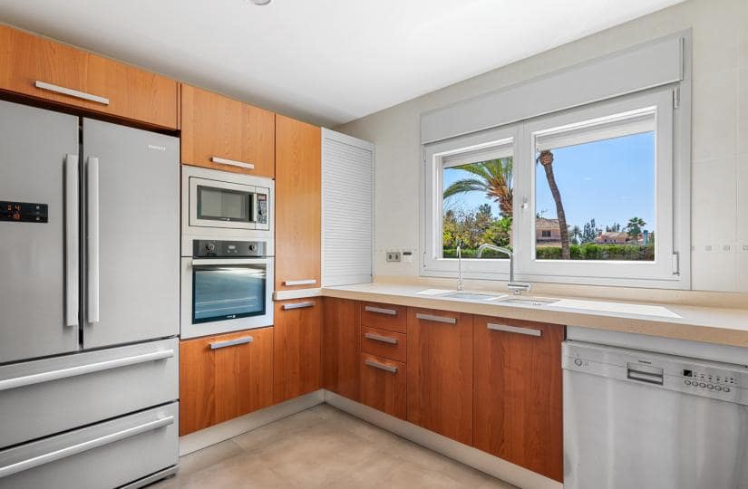 5 slaapkamer Villa te koop in Elche / Elx met garage - € 930.000 (Ref: 9425488)