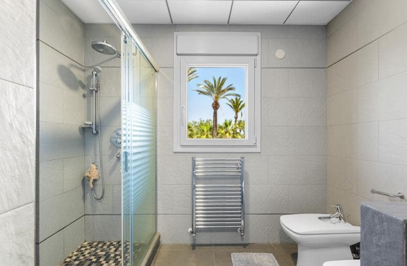 5 slaapkamer Villa te koop in Elche / Elx met garage - € 930.000 (Ref: 9425488)