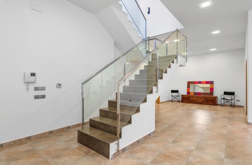 5 slaapkamer Villa te koop in Elche / Elx met garage - € 930.000 (Ref: 9425488)