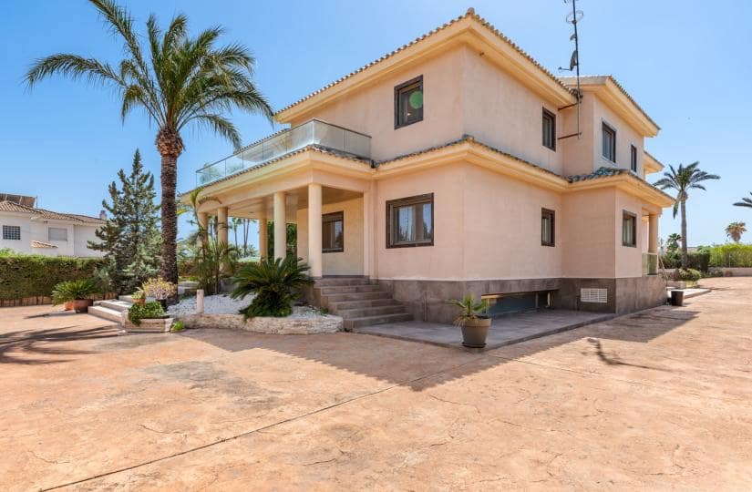 5 slaapkamer Villa te koop in Elche / Elx met garage - € 930.000 (Ref: 9425488)
