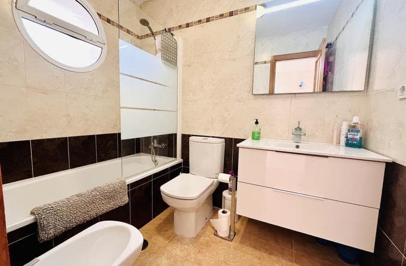 Casa de 3 habitaciones en Orihuela Costa en venta con piscina - 234.000 € (Ref: 9425490)