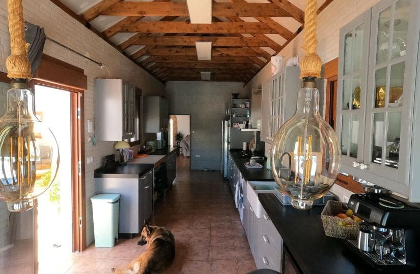 5 makuuhuone Huvila myytävänä paikassa Jacarilla mukana uima-altaan 
autotalli - 595 000 € (Ref: 9425491)