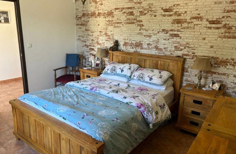 5 makuuhuone Huvila myytävänä paikassa Jacarilla mukana uima-altaan 
autotalli - 595 000 € (Ref: 9425491)