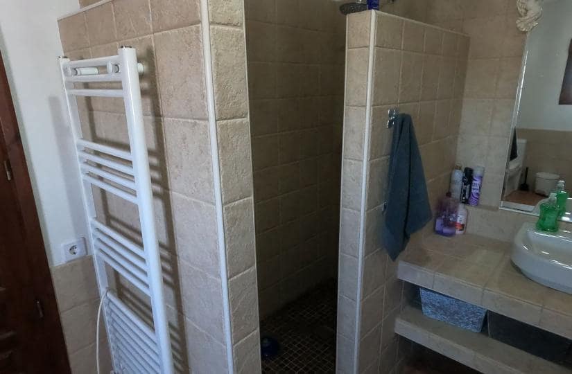 5 makuuhuone Huvila myytävänä paikassa Jacarilla mukana uima-altaan 
autotalli - 595 000 € (Ref: 9425491)