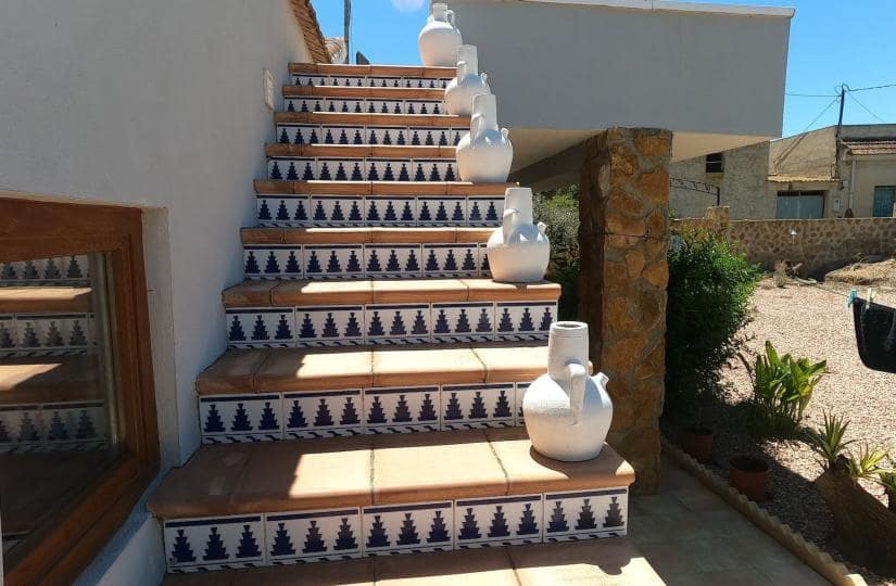 5 makuuhuone Huvila myytävänä paikassa Jacarilla mukana uima-altaan 
autotalli - 595 000 € (Ref: 9425491)