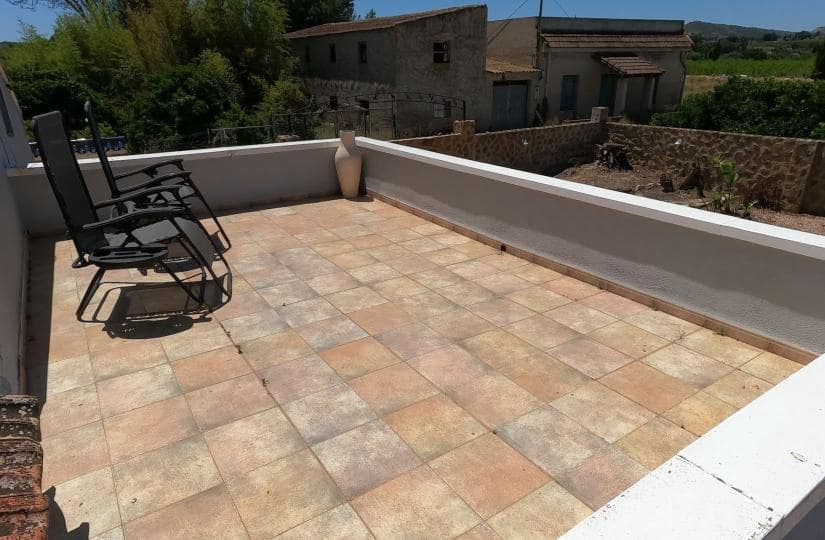 5 makuuhuone Huvila myytävänä paikassa Jacarilla mukana uima-altaan 
autotalli - 595 000 € (Ref: 9425491)