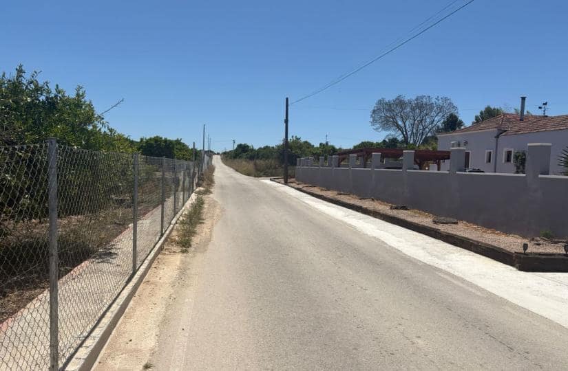 5 makuuhuone Huvila myytävänä paikassa Jacarilla mukana uima-altaan 
autotalli - 595 000 € (Ref: 9425491)