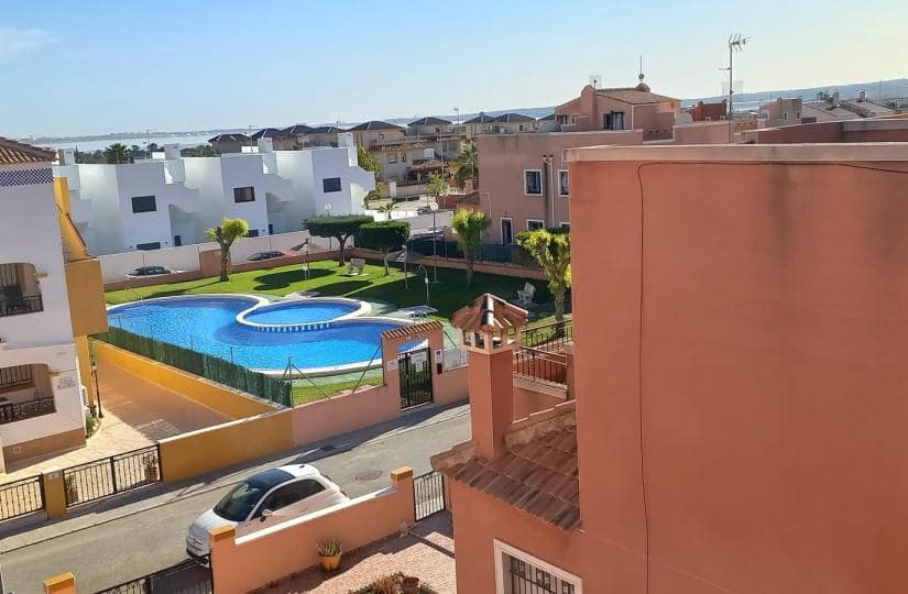 Pareado de 3 habitaciones en Los Montesinos en venta con piscina garaje - 178.000 € (Ref: 9425494)