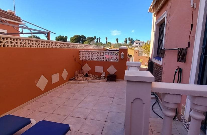 Pareado de 3 habitaciones en Los Montesinos en venta con piscina garaje - 178.000 € (Ref: 9425494)