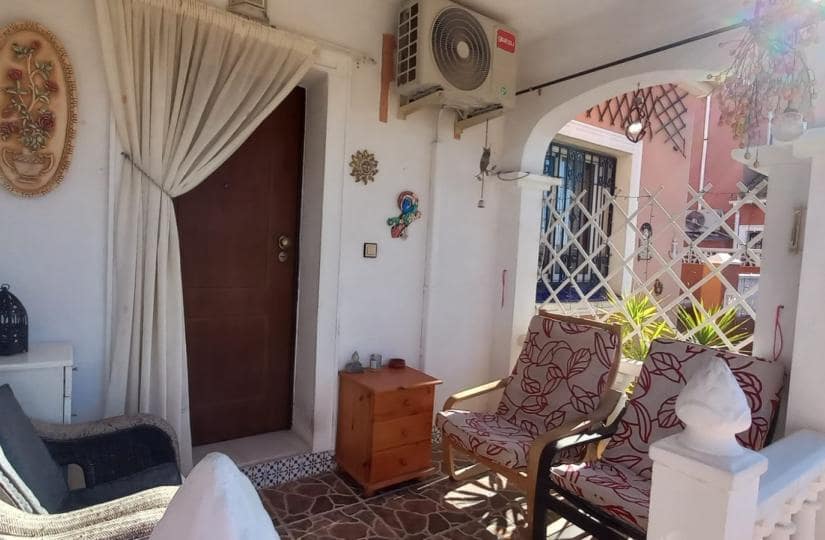 Pareado de 3 habitaciones en Los Montesinos en venta con piscina garaje - 178.000 € (Ref: 9425494)