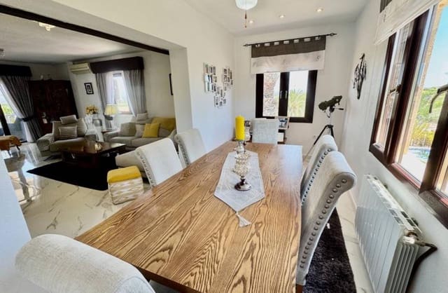 5 Zimmer Villa zu verkaufen in Algorfa mit Pool Garage - 685.000 € (Ref: 9425495)