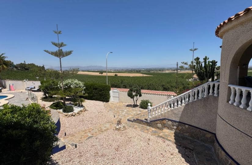 5 Zimmer Villa zu verkaufen in Algorfa mit Pool Garage - 685.000 € (Ref: 9425495)