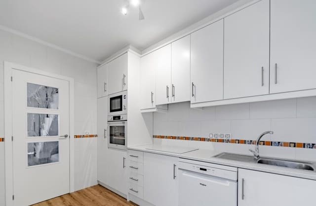 3 sovrum Hus till salu i Los Balcones med pool garage - 315 000 € (Ref: 9425497)