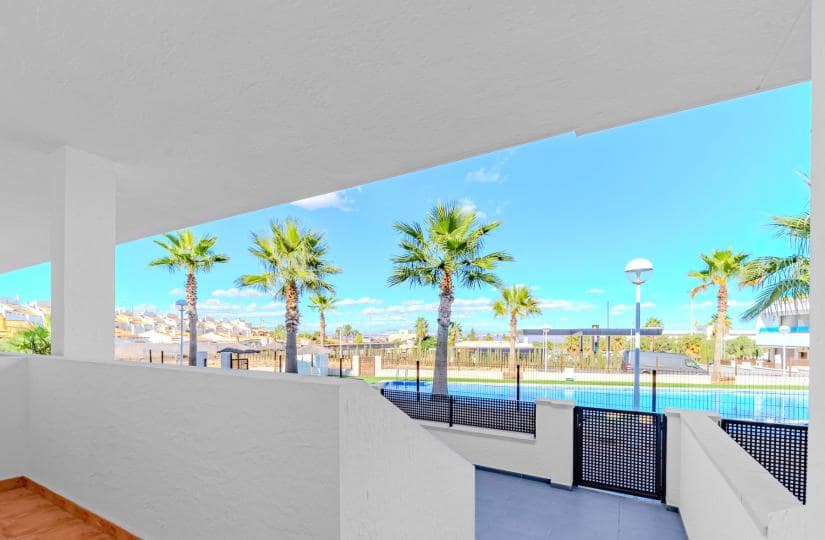 3 sovrum Hus till salu i Los Balcones med pool garage - 315 000 € (Ref: 9425497)