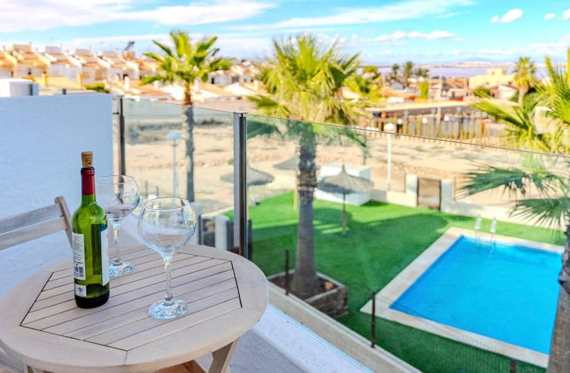 3 sovrum Hus till salu i Los Balcones med pool garage - 315 000 € (Ref: 9425497)