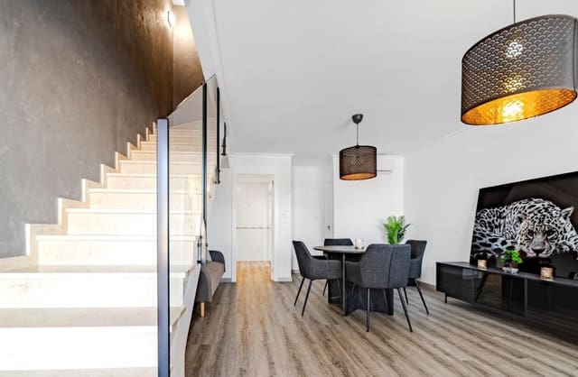 3 sovrum Hus till salu i Los Balcones med pool garage - 315 000 € (Ref: 9425497)