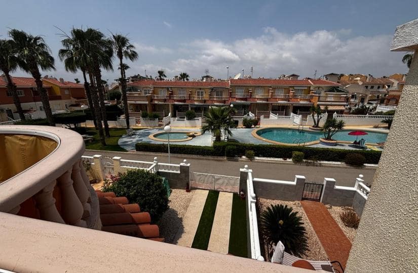 3 Zimmer Haus zu verkaufen in Dona Pepa mit Pool - 249.995 € (Ref: 9425498)