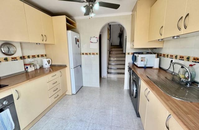 3 soverom Kjedet enebolig til salgs i Ciudad Quesada, Rojales med svømmebasseng - € 195 000 (Ref: 9425499)