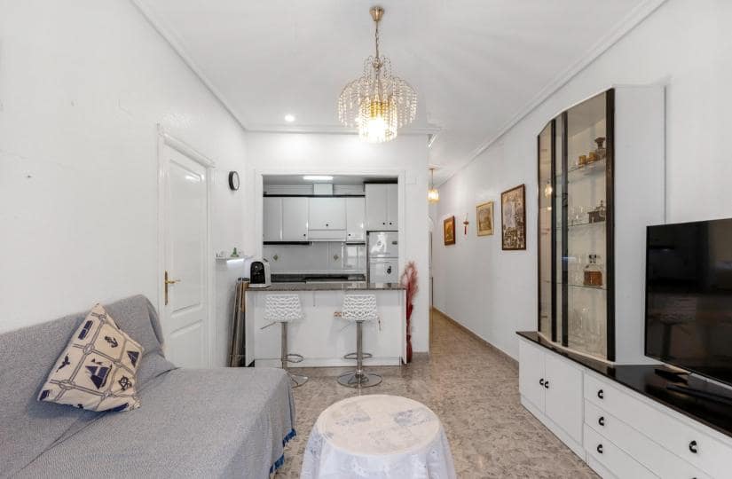 2 sovrum Lägenhet till salu i Torrevieja - 122 260 € (Ref: 9425500)