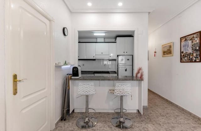 2 sovrum Lägenhet till salu i Centro - Muelle Pesquero, Torrevieja - 122 260 € (Ref: 9425500)