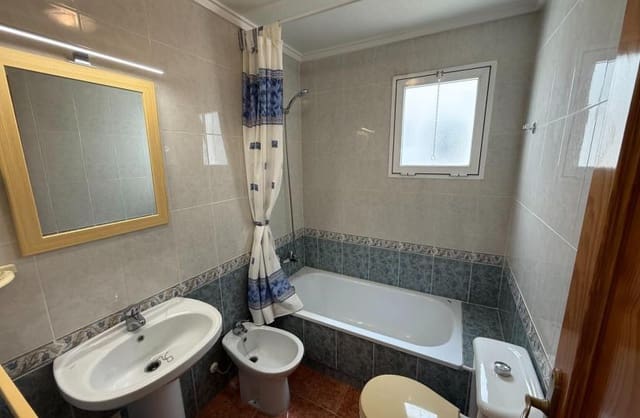 2 sovrum Lägenhet till salu i Antonio Machado, Torrevieja med pool - 125 000 € (Ref: 9425502)