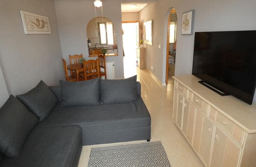 2 bedroom Apartment for sale in Algorfa with pool - € 123,000 (Ref: 9425503)